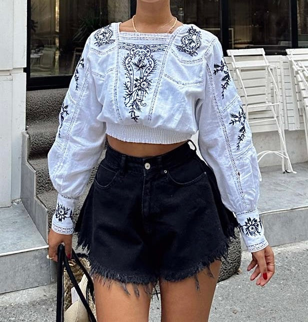 Langärmlige Bohemian-Bluse mit Stickerei